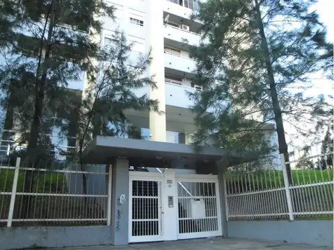 3 AMBIENTES CON COCHERA PISO ALTA