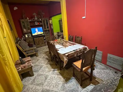 Ph ideal 2 familias en venta - San Martin (centro)