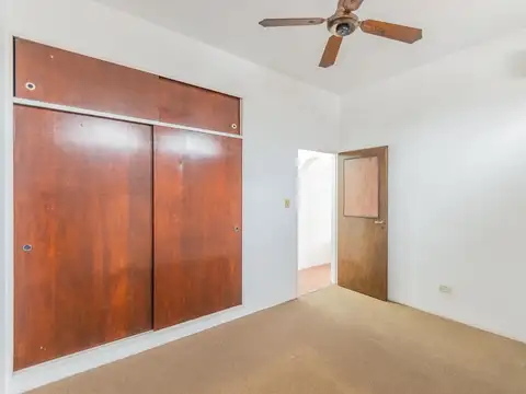 Depto Tipo Casa en Venta 60 años