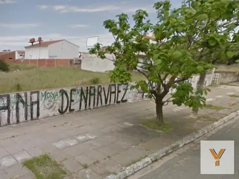 Terreno en Venta 15  mts Frente