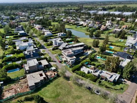 Terreno en Venta en Fisherton, USD 449.000