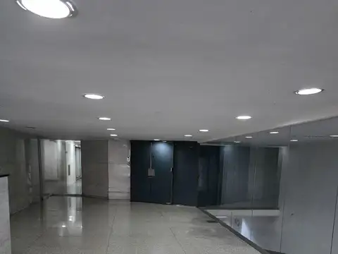 Oficina en Alquiler en Retiro, $ 1.200.000