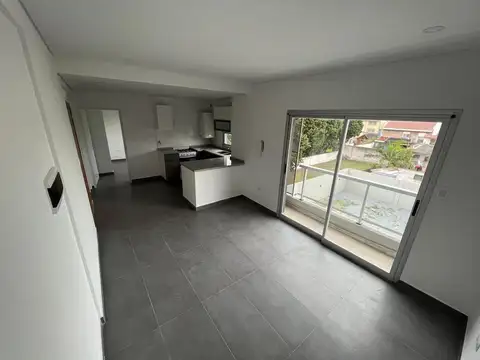 Calle 146 700, Piso 2