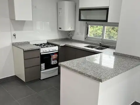 Departamento en Venta en Berazategui, USD 84.000