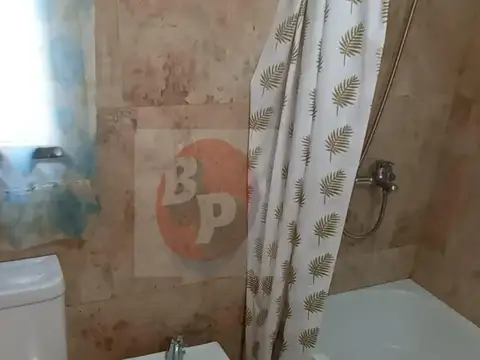 Pichincha 1100, Piso 2