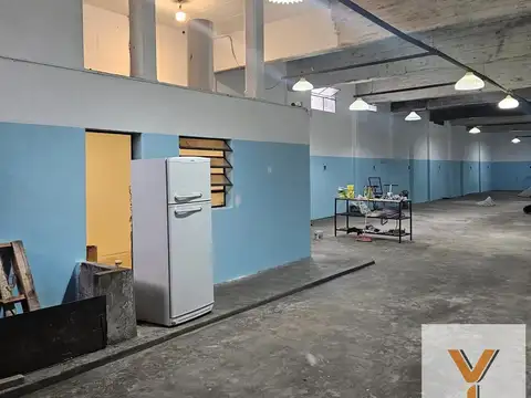 Galpón en Alquiler en Mataderos, CABA