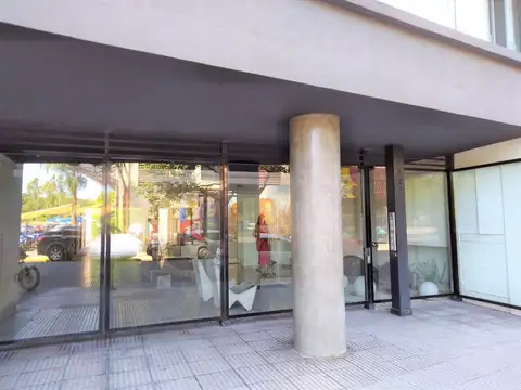 Departamento en Alquiler con 1 cochera