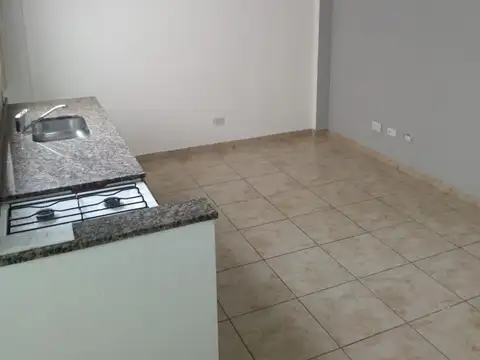 Departamento en Alquiler en Caseros, $ 500.000