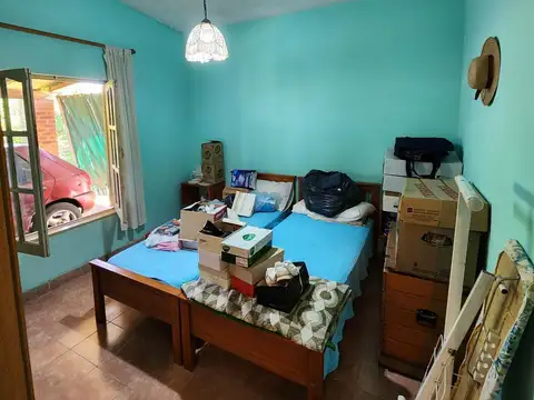 Casa 6 ambientes con 1 baño