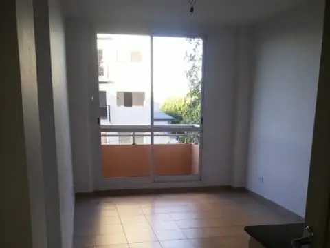 Muñoz 921