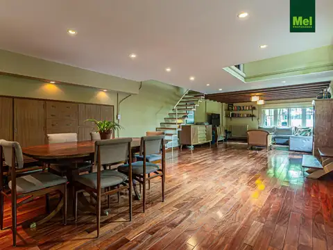 Casa en Venta con 1 cochera