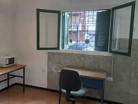 VENTA - LOCAL - DISTRITO DE DISEÑO - BARRACAS