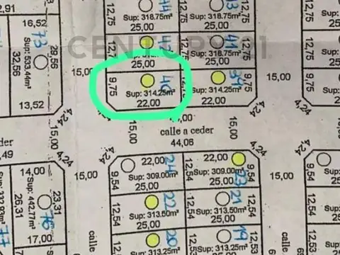 Terreno en Venta 25  mts Fondo