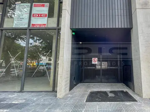 Oficina en Alquiler al Este