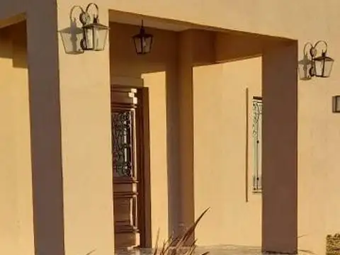 Chacra en venta - 4 Dormitorios 2 Baños - 17.000Mts2 - San Clemente del Tuyú