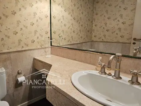 Casa en Venta con 4 habitaciones en San Diego