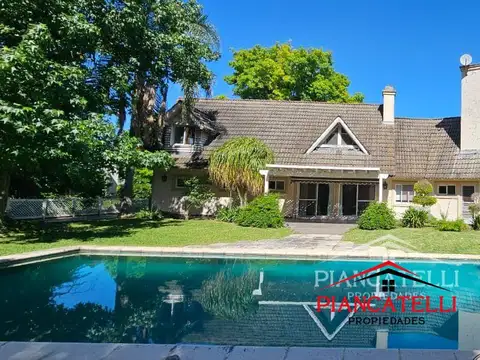 Casa en Venta con 5 ambientes en San Diego - Foto 0