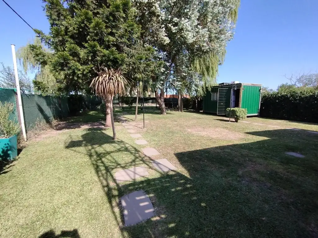 Casa - 104  m² Cubierta | 2 dormitorios | 1 baño | 3 ambientes | 517  m² Terreno