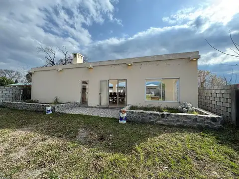 CASA VENTA CON QUINCHO Y PILETA LA SILLETA 1250M2