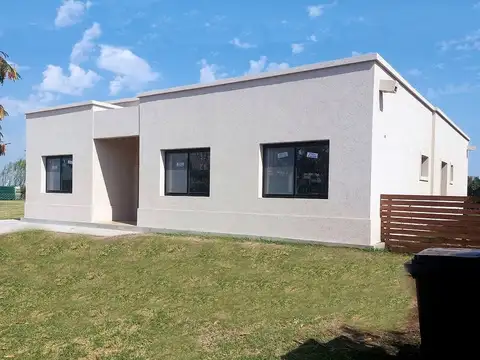 Casa Chalet  en Venta en Acacias, Puertos, Escobar