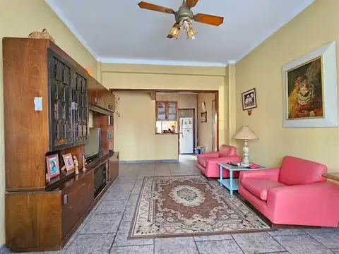 Depto Tipo Casa en Venta 48 años