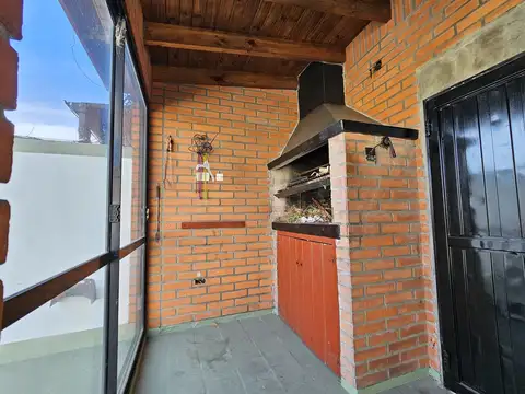 Depto Tipo Casa en Venta de 2 dormitorios