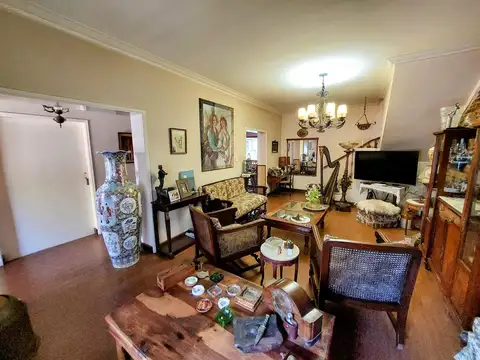 Casa en Venta en Villa Sarmiento, USD 345.000