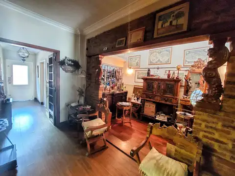 Chalet en Venta en Villa Sarmiento