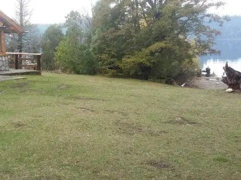 Cabaña para 12 personas con Costa de Lago