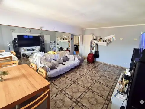 Depto Tipo Casa 3 ambientes con 1 baño