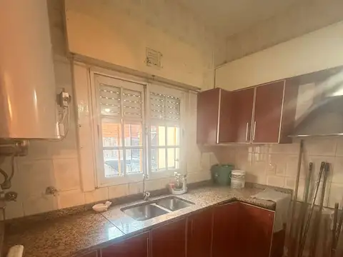 Depto Tipo Casa en Venta en Villa Dominico, USD 100.000