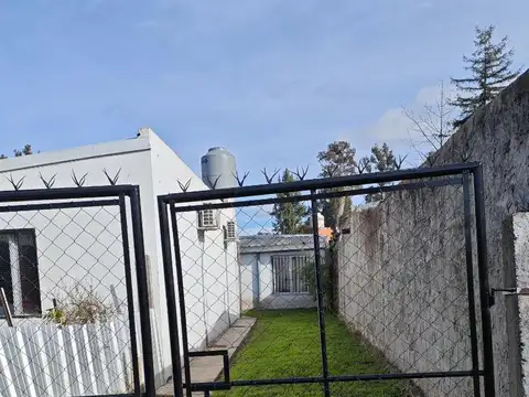 Alquiler Dto 3 ambientes puerto esperanza,pegado a las lajas