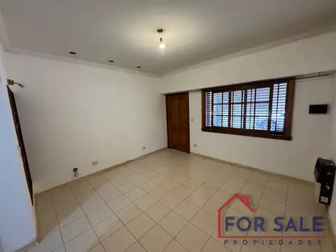 Depto Tipo Casa en Alquiler de 2 dormitorios