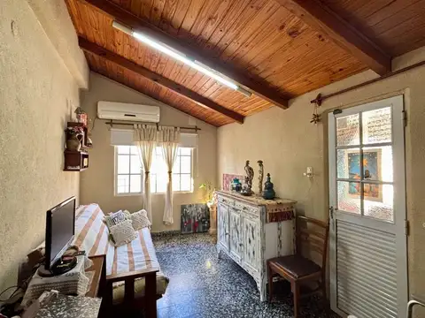 VENTA CASA 2 DORMIT/ 9 DE JULIO