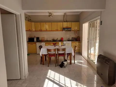 Casa en Venta en Villa Gobernador Udaondo, USD 195.000