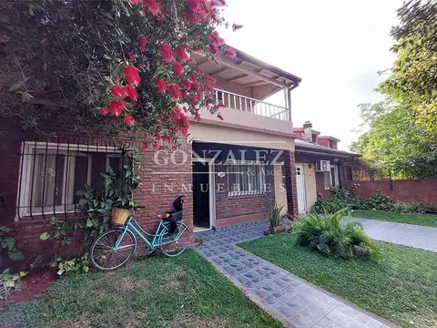 NUEVO VALOR -APTO A CRÉDITO Villa Udaondo -Casa en venta
