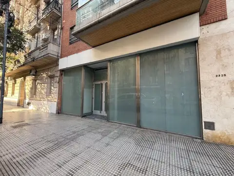 Avenida Pueyrredón 2300