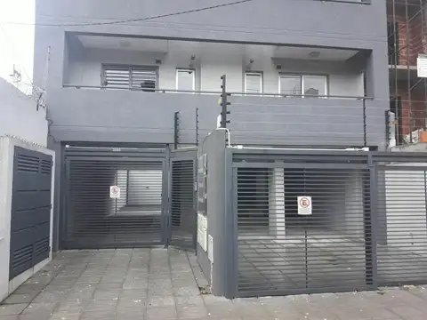 Departamento  en Venta ubicado en Castelar, Morón, G.B.A. Zona Oeste - AMA0050_LP545119_8