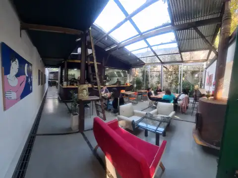 Av. Dorrego 1000, Piso PB