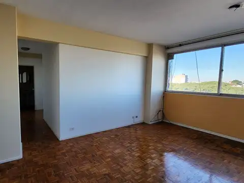 Avenida Eduardo Madero 100
