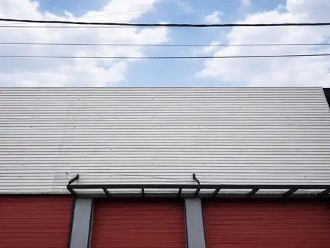 Avenida de los Constituyentes  al 500