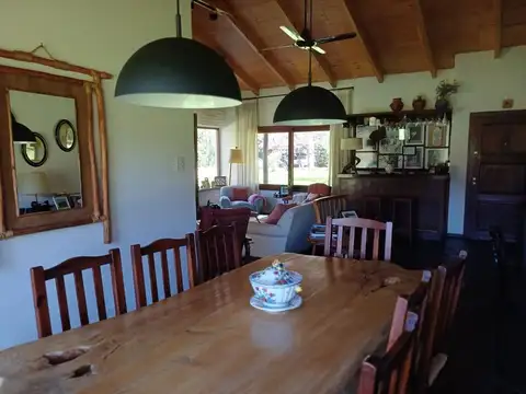 Calle El Bozal s/n Ruta 6 Km61 Barrio Santa Coloma, Manzanares 100