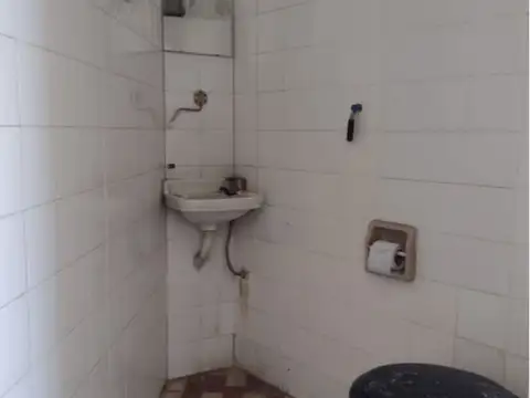 Local en Venta 52 años