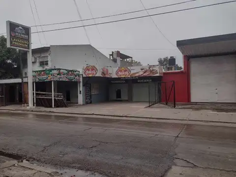 Local en Venta en Santa Paula, USD 120.000