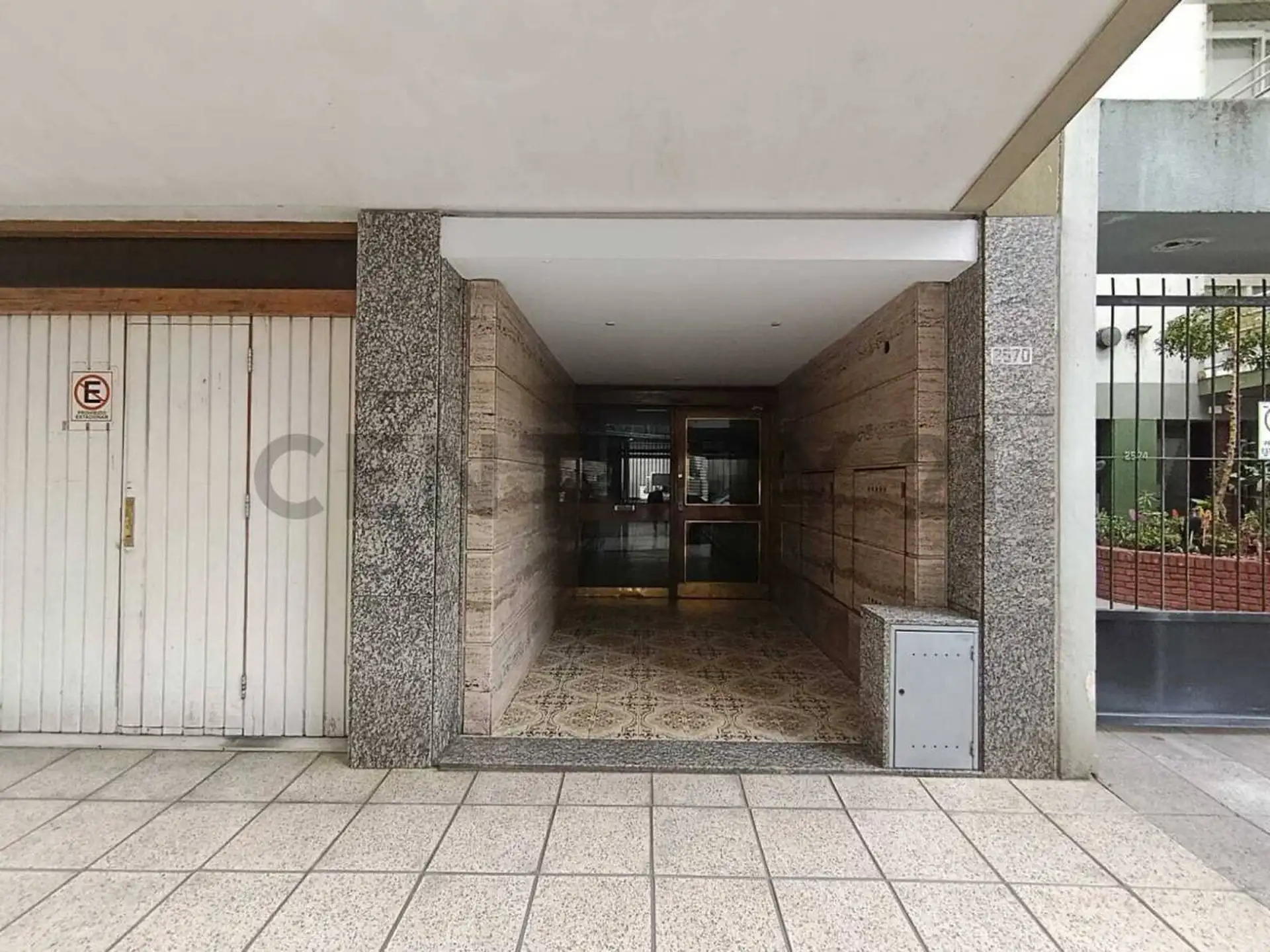 Venta 2 ambientes en Semipiso Santa Fe entre Gascón y Alberti Reciclado