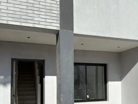 Casa en Venta en Carapachay, USD 170.000