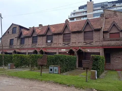 Alquilet Triplex  1era ENERO Pinamar a mts del MAR