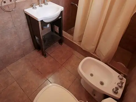 Depto Tipo Casa 3 ambientes con 1 baño