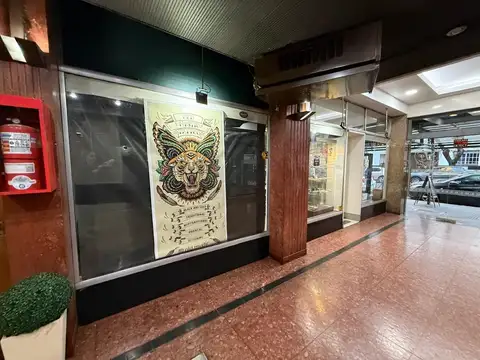 Local en Venta en Flores Sur, USD 120.000