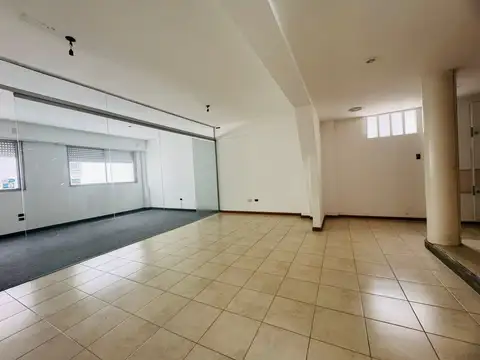 Oficina Monoambiente con 2 baños
